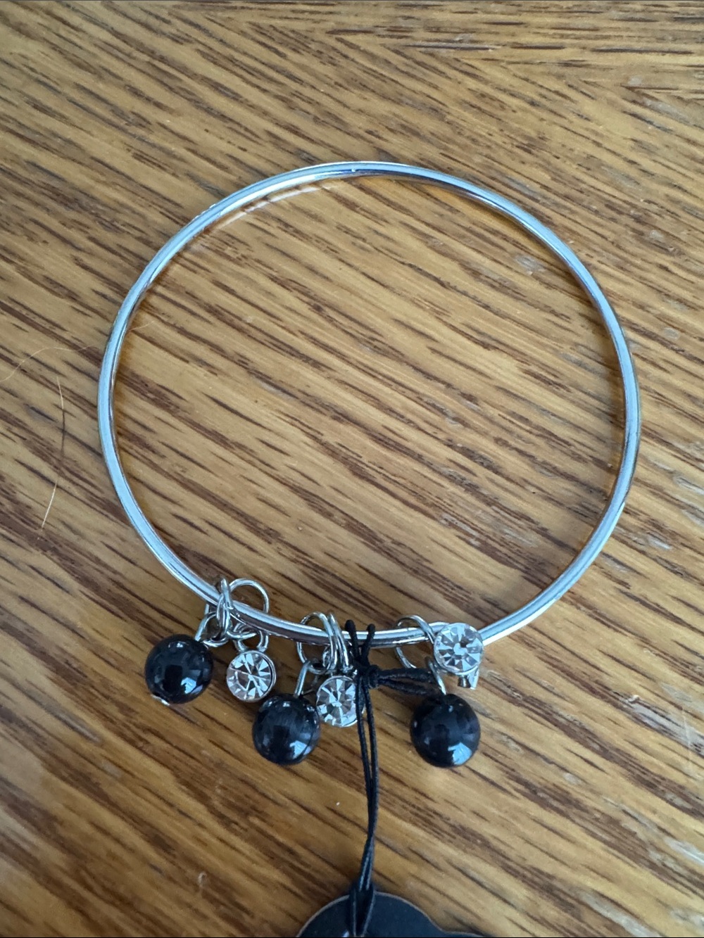 paparazzi Women’s jewelry Silver-Tone Bracelet with Black Bead Charms